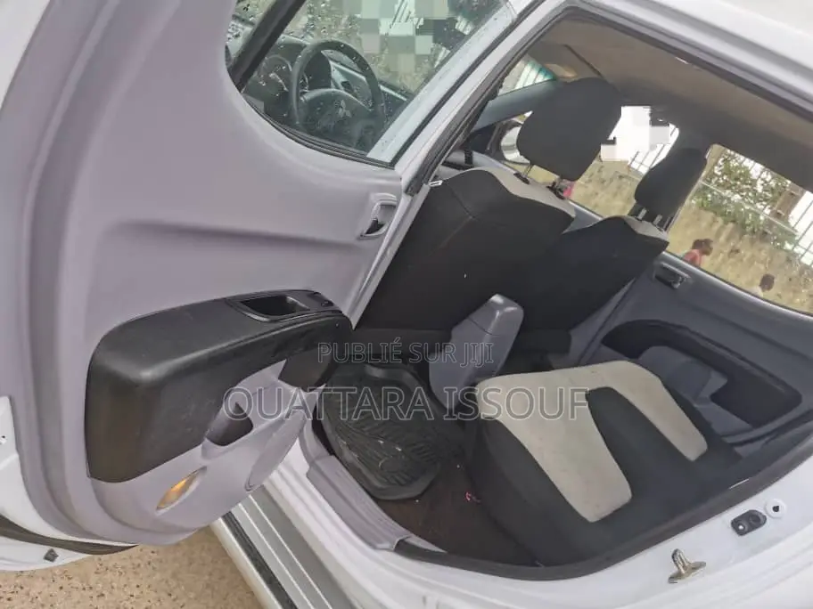 Mitsubishi L200 Double Cab 2.5 136hp 2014 Blanc