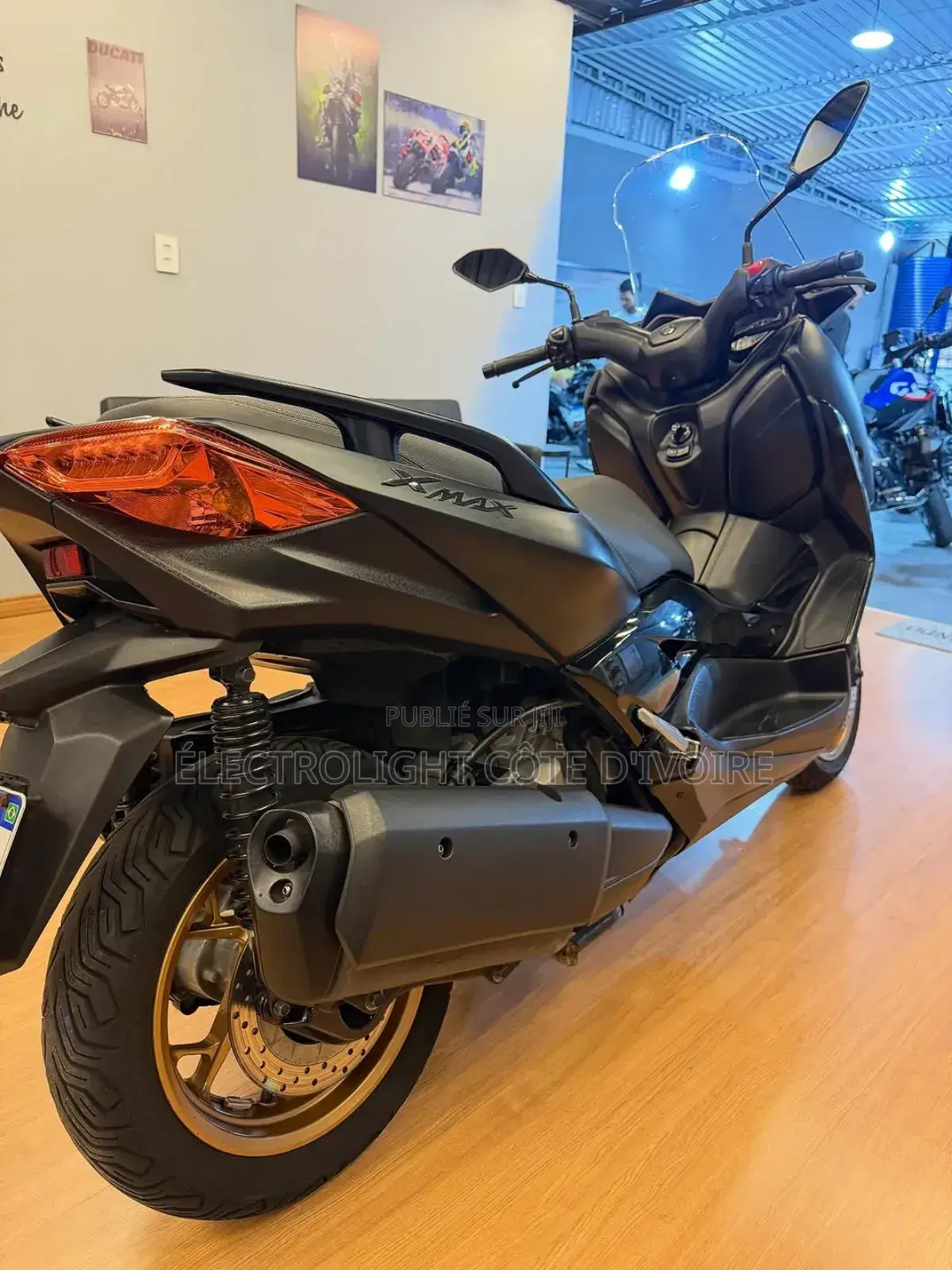 Neuf Yamaha 2025 Noir