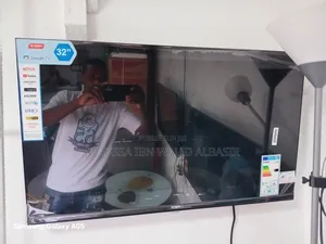 Tv 32 Pouce Google Tv Smart Technologie Avec Deux Télécommande