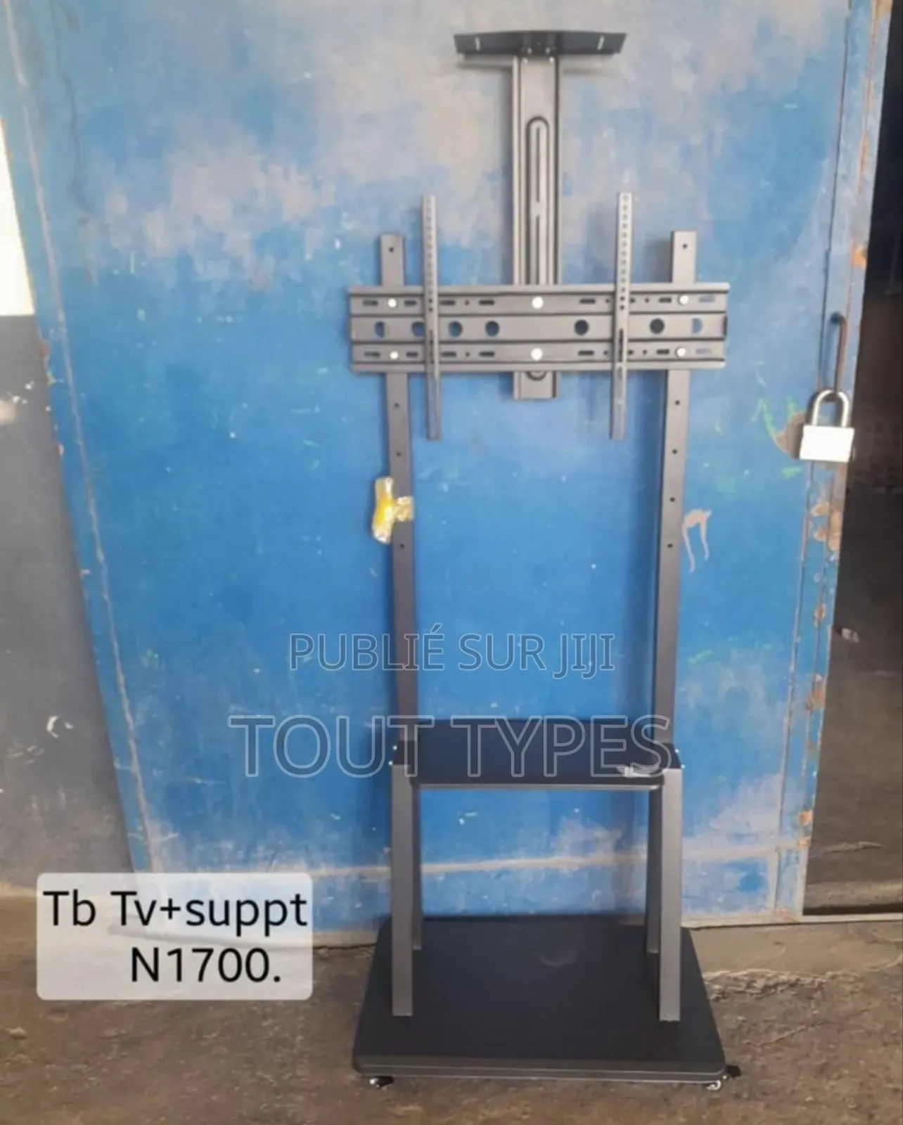 Support Tv Mobile Sur Roulettes (Chariot Tv / Meuble Tv Sur Pieds).