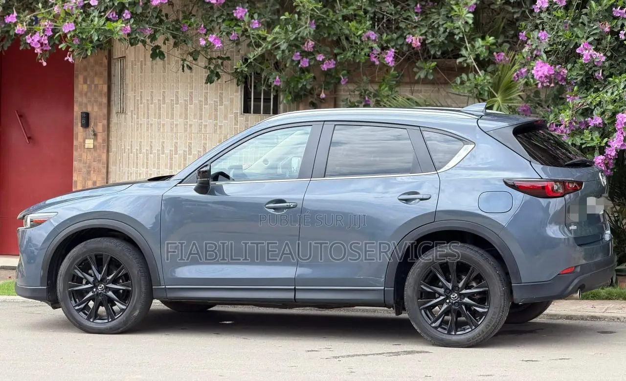 Mazda CX-5 2.5 Turbo Signature 2023 Gris