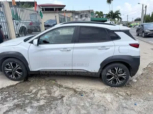 Photo - Hyundai Kona 2020 Blanc