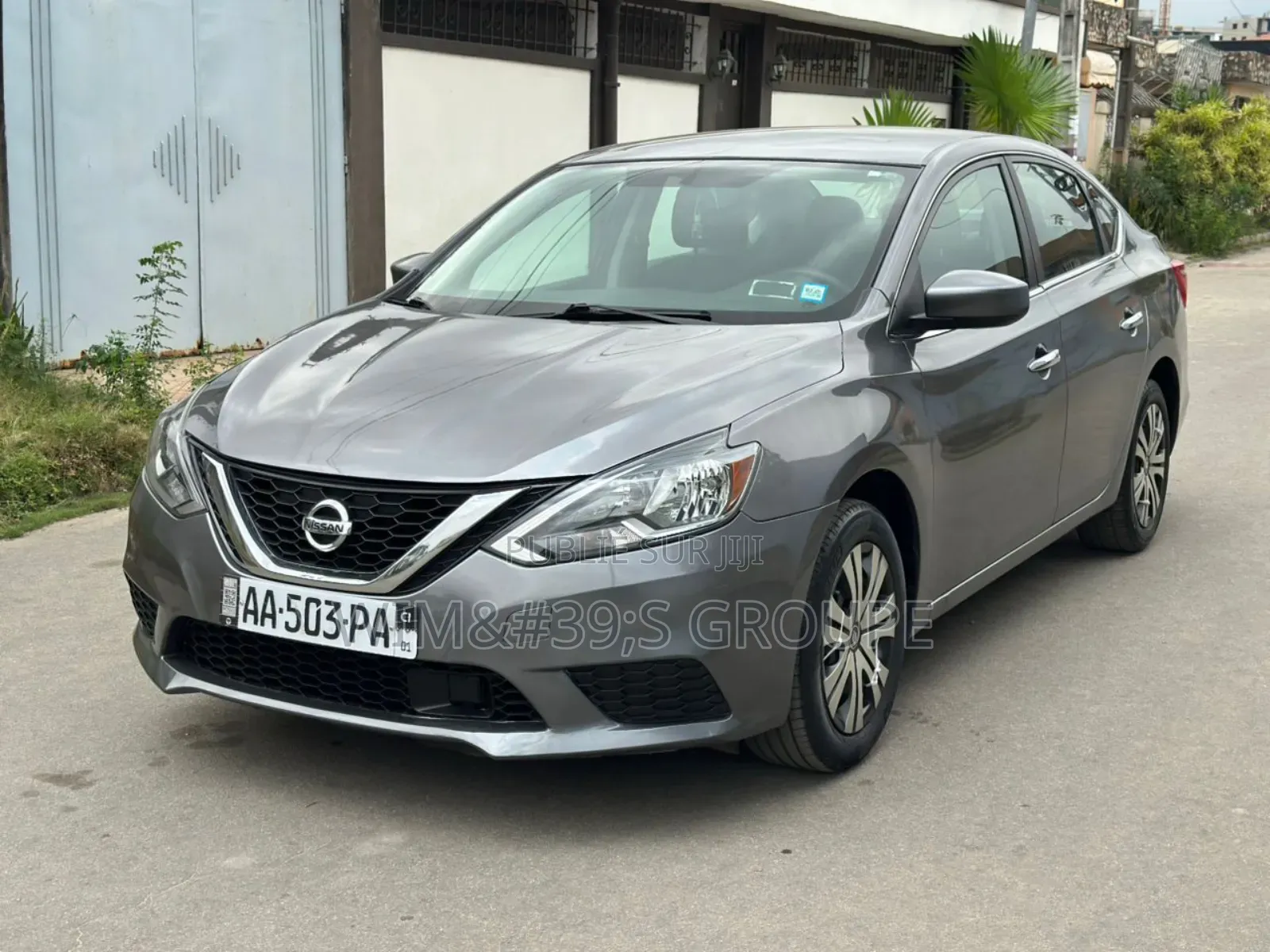 Nissan Sentra 2020 Gris