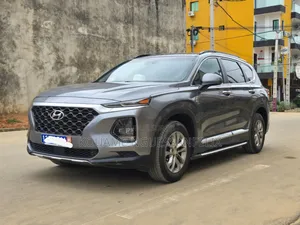 Hyundai Santa Fe 2019 Gris