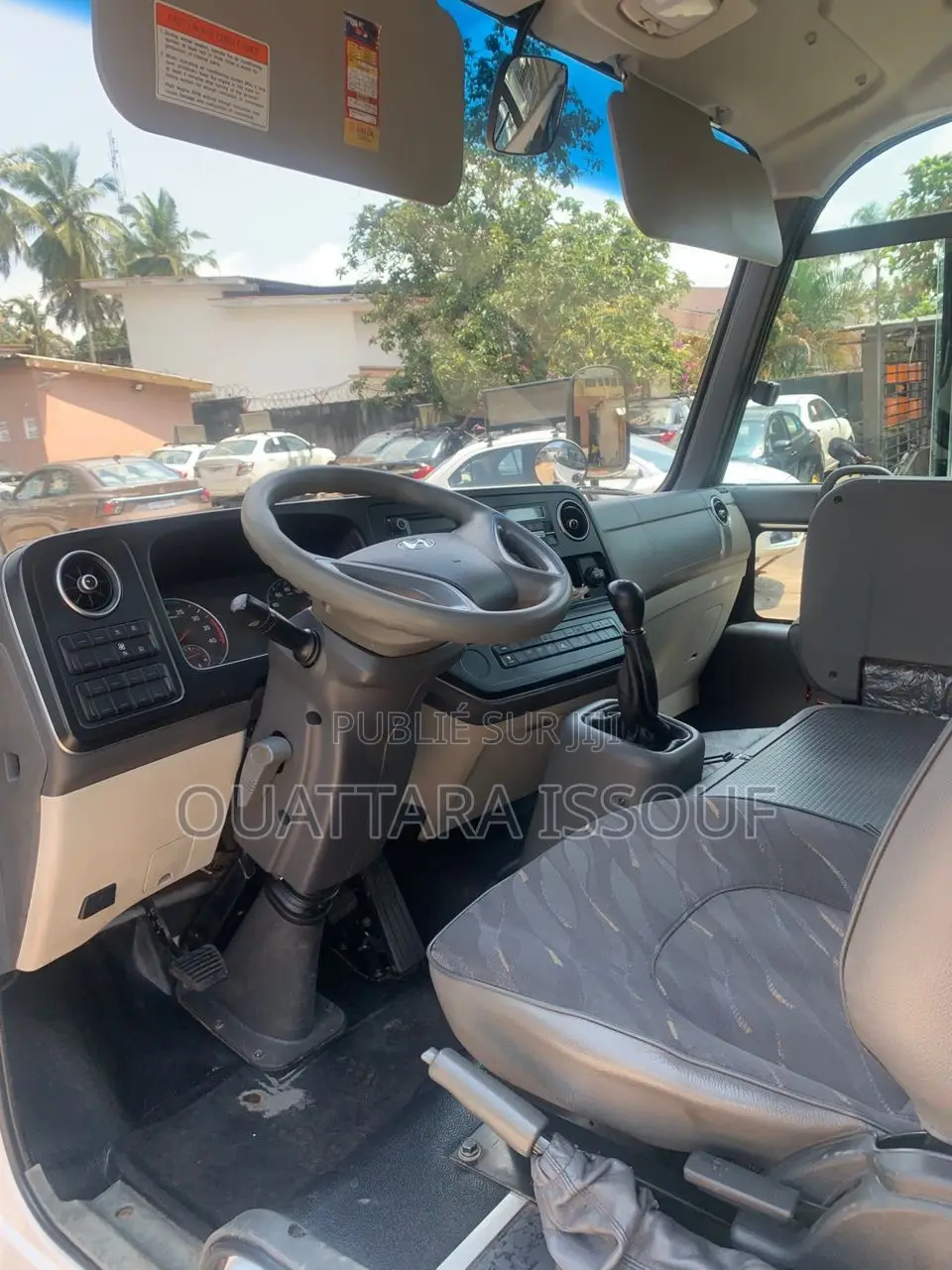 Hyundai County 2024 Blanc