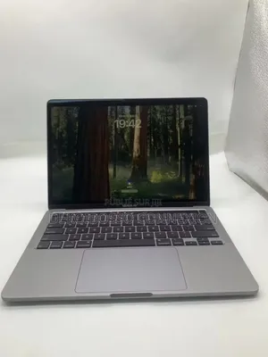 Photo - Ordinateur Portable Apple MacBook 2020 8GB Intel Core I5 SSD 256GB