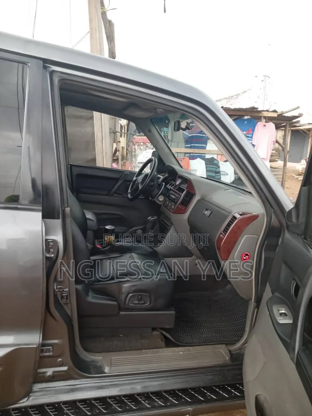 Mitsubishi Pajero 2004 Marron