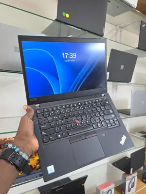 Neuf Lenovo Thinkpad T490s 16GB Intel Core I5 SSD 256GB