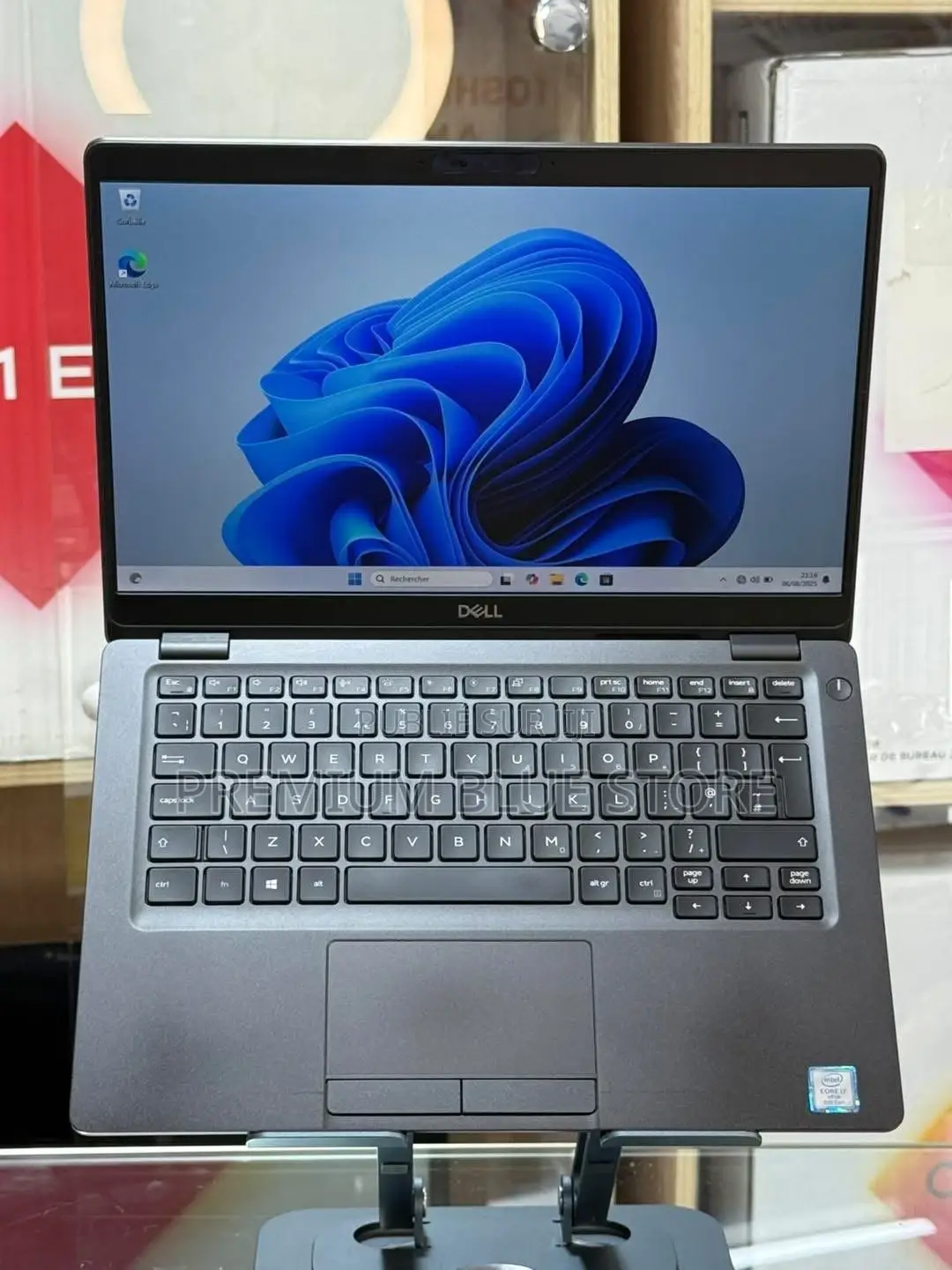 Neuf Ordinateur Portable Dell Latitude 5300 16GB Intel Core I5 SSD 256GB
