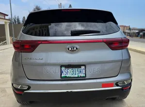 Photo - Kia Sportage 2020 Gris