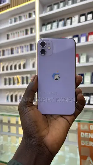 Photo - New Apple iPhone 11 64 GB Violet