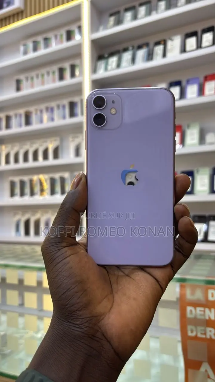 New Apple iPhone 11 64 GB Violet