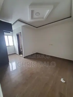 2chbre Appartement dans Dalo Davy, Cocody à Vendre