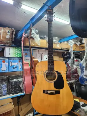 Photo - Guitare Acoustique -Sèche-Folk-Corde en Acier