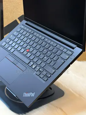 Neuf Lenovo ThinkPad E14 Gen 6 16GB Intel Core I5 SSD 512GB