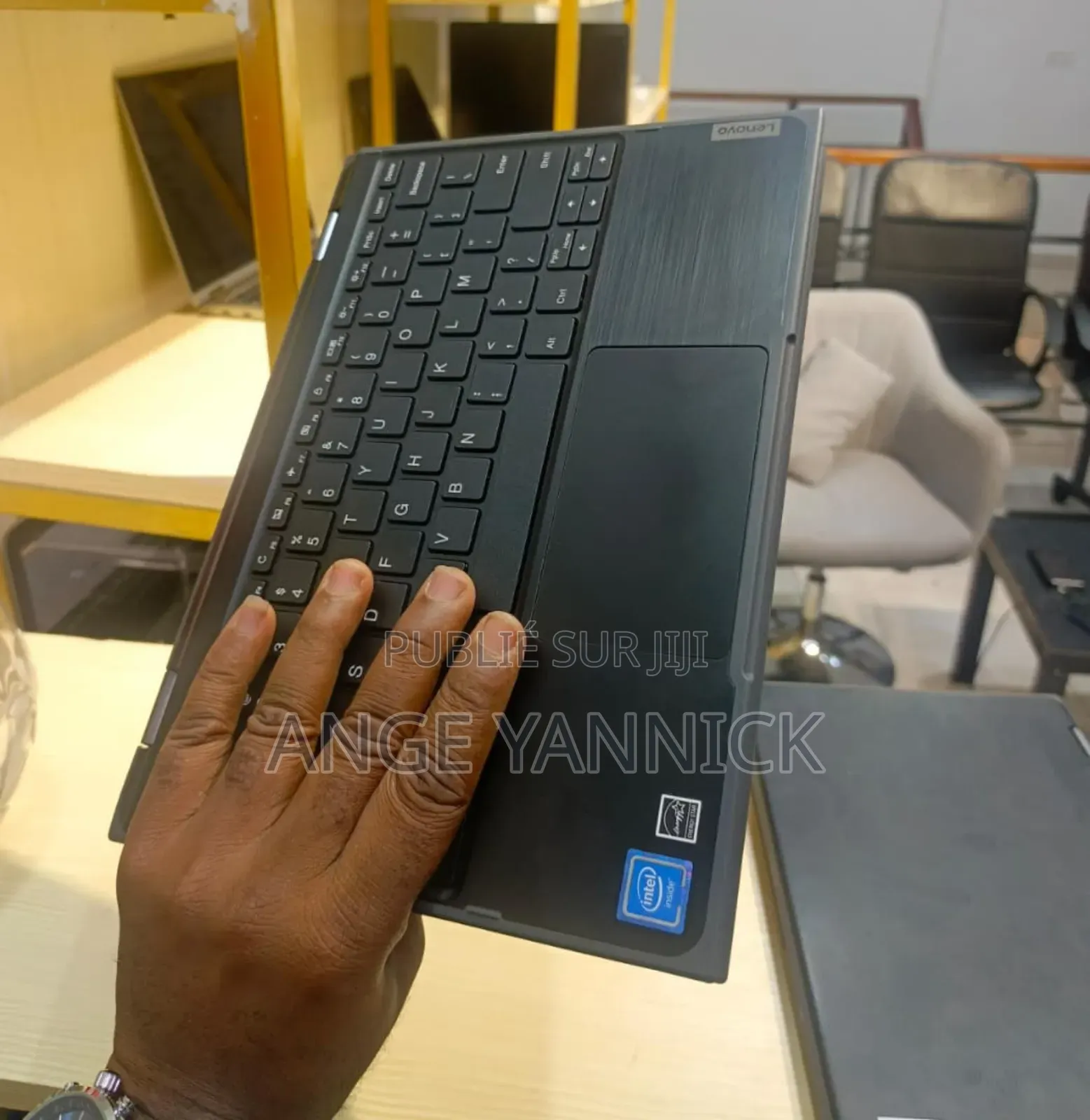 New Ordinateur Portable Lenovo 300e 4GB Intel Core 2 Duo SSD 128GB