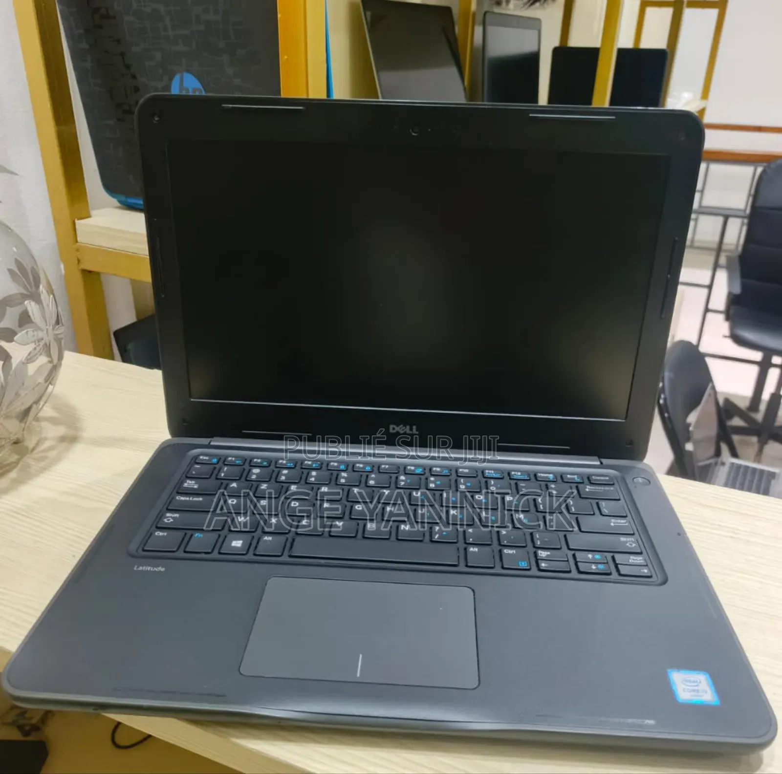 New Ordinateur Portable Dell Latitude 3380 8GB Intel Core I3 HDD 500GB
