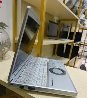 New Panasonic Toughbook CF-XZ6 8GB Intel Core I5 SSD 256GB