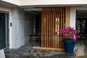 Furnished 20chbre Blocs d'appartements dans Zié Multi-Service, Cocody