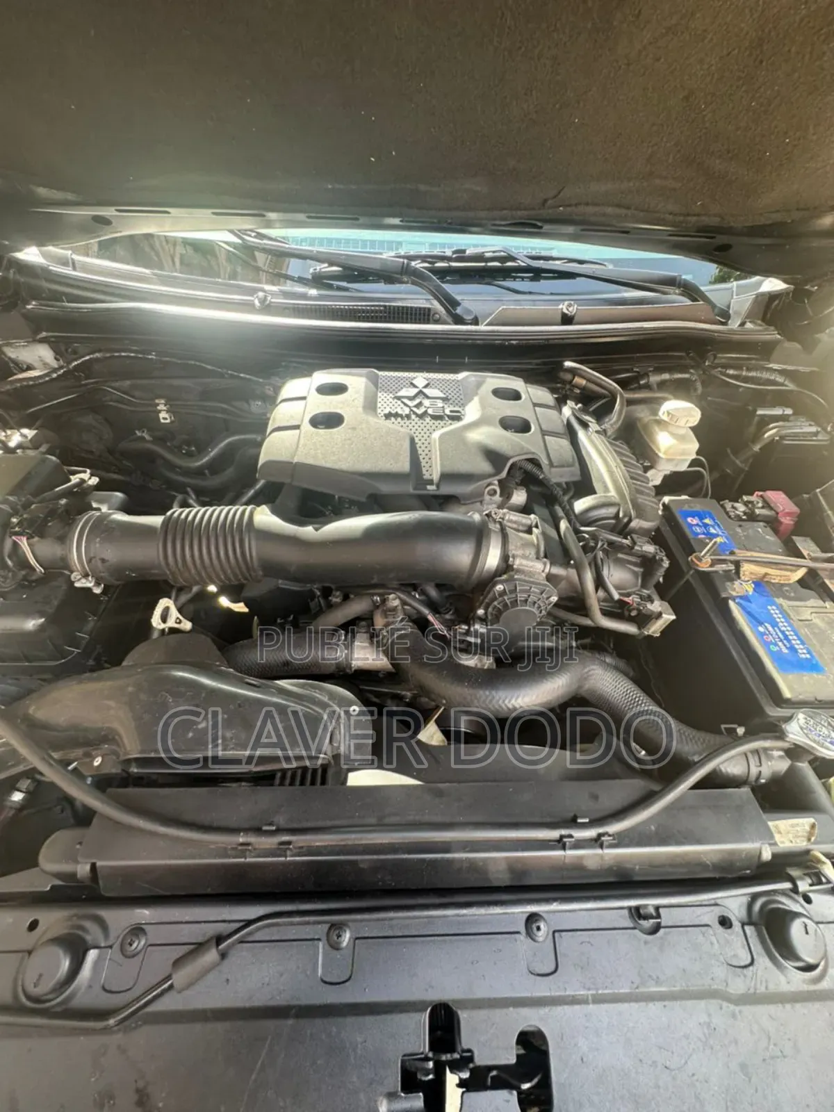 Mitsubishi Pajero 2019 Gris