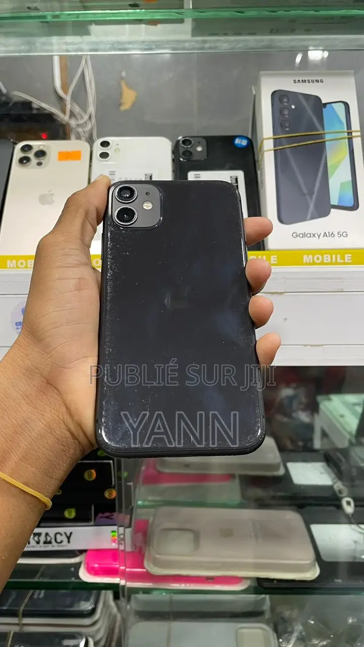 Apple iPhone 11 64 GB Black