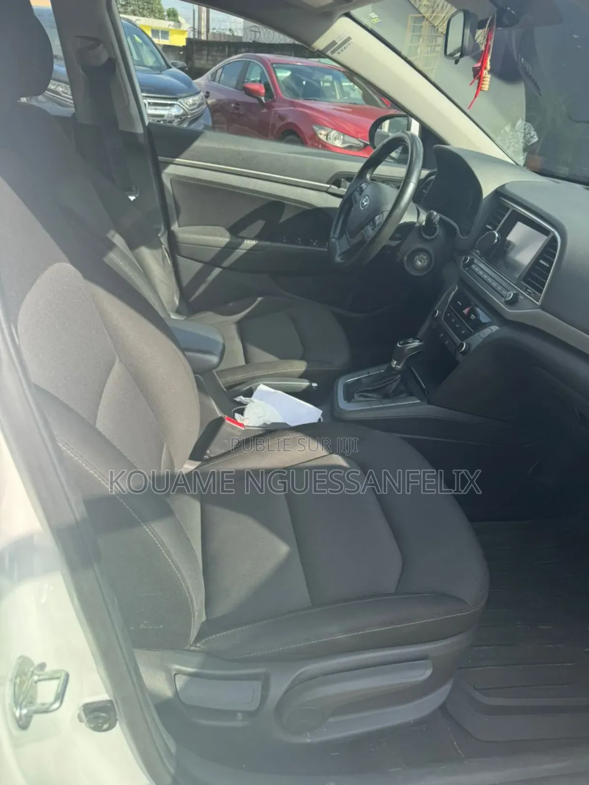 Hyundai Elantra 2019 Blanc