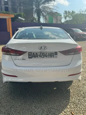 Hyundai Elantra 2019 Blanc