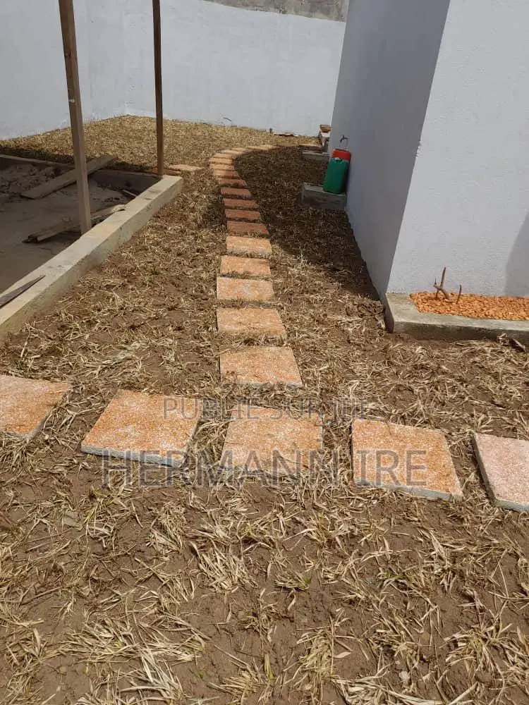 5chbre Duplex dans Cocody à Vendre