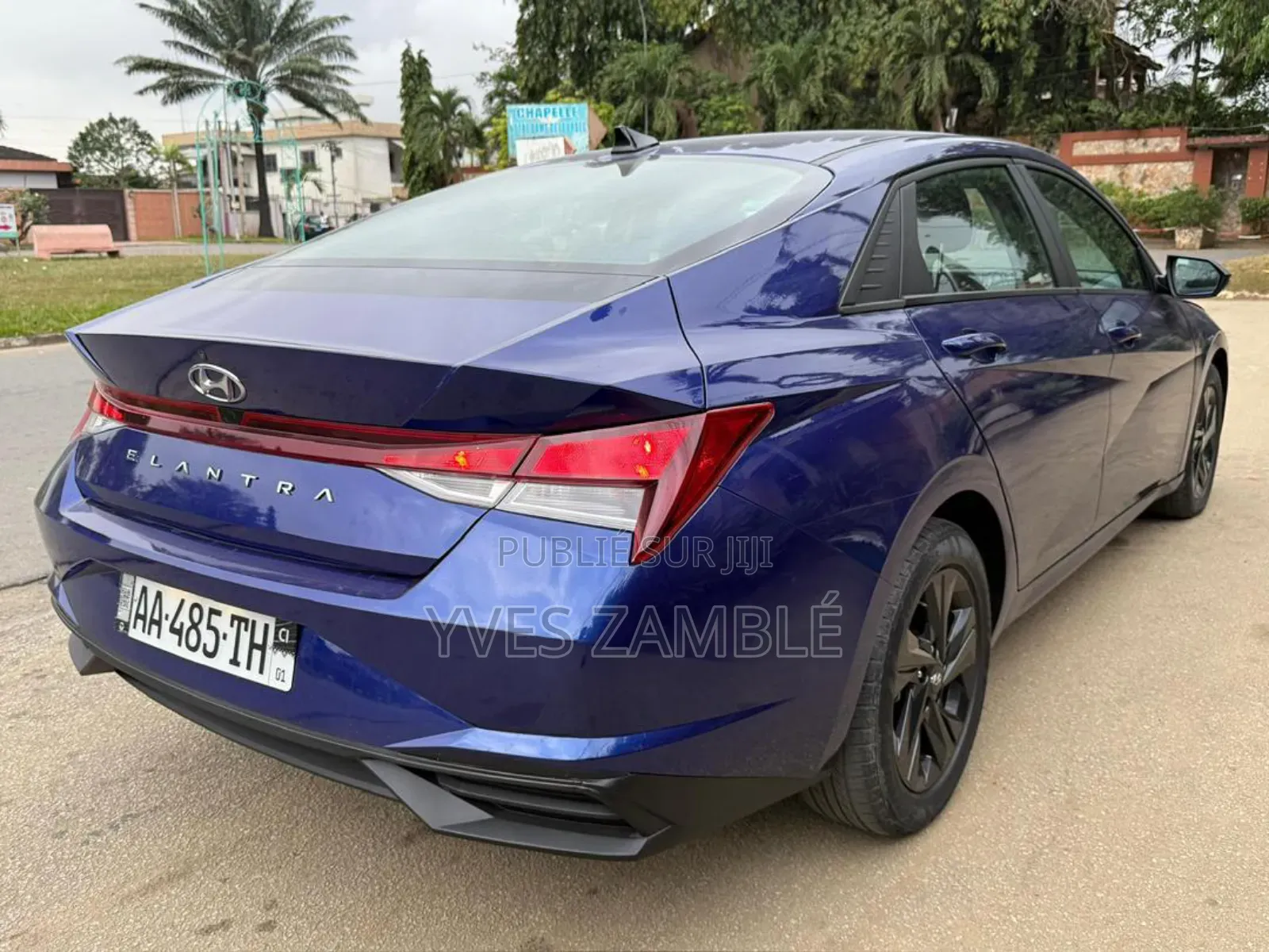 Hyundai Elantra 2011 Blue