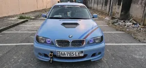 Photo - BMW 318i 2002 Blue