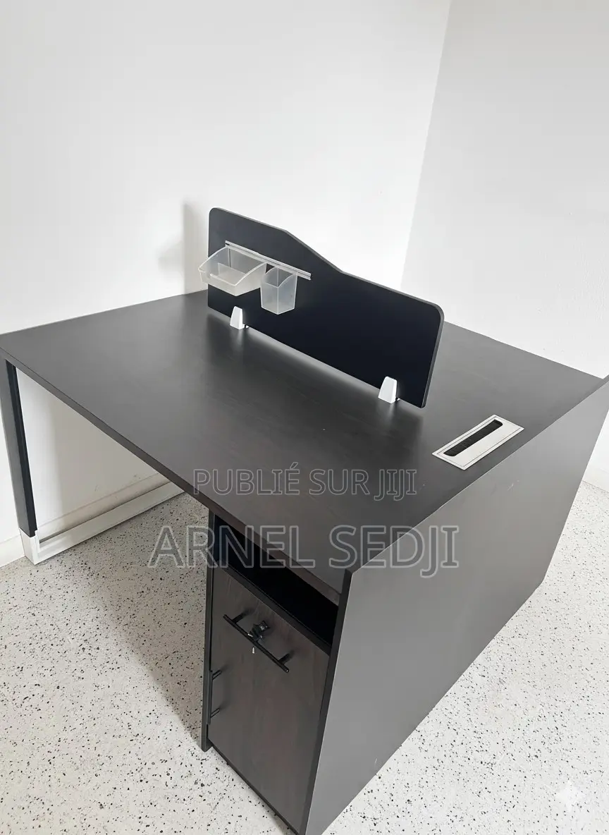 Mobilier De Bureau