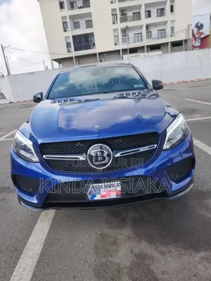 Photo - Mercedes-Benz GLE-Class 2019 Blue