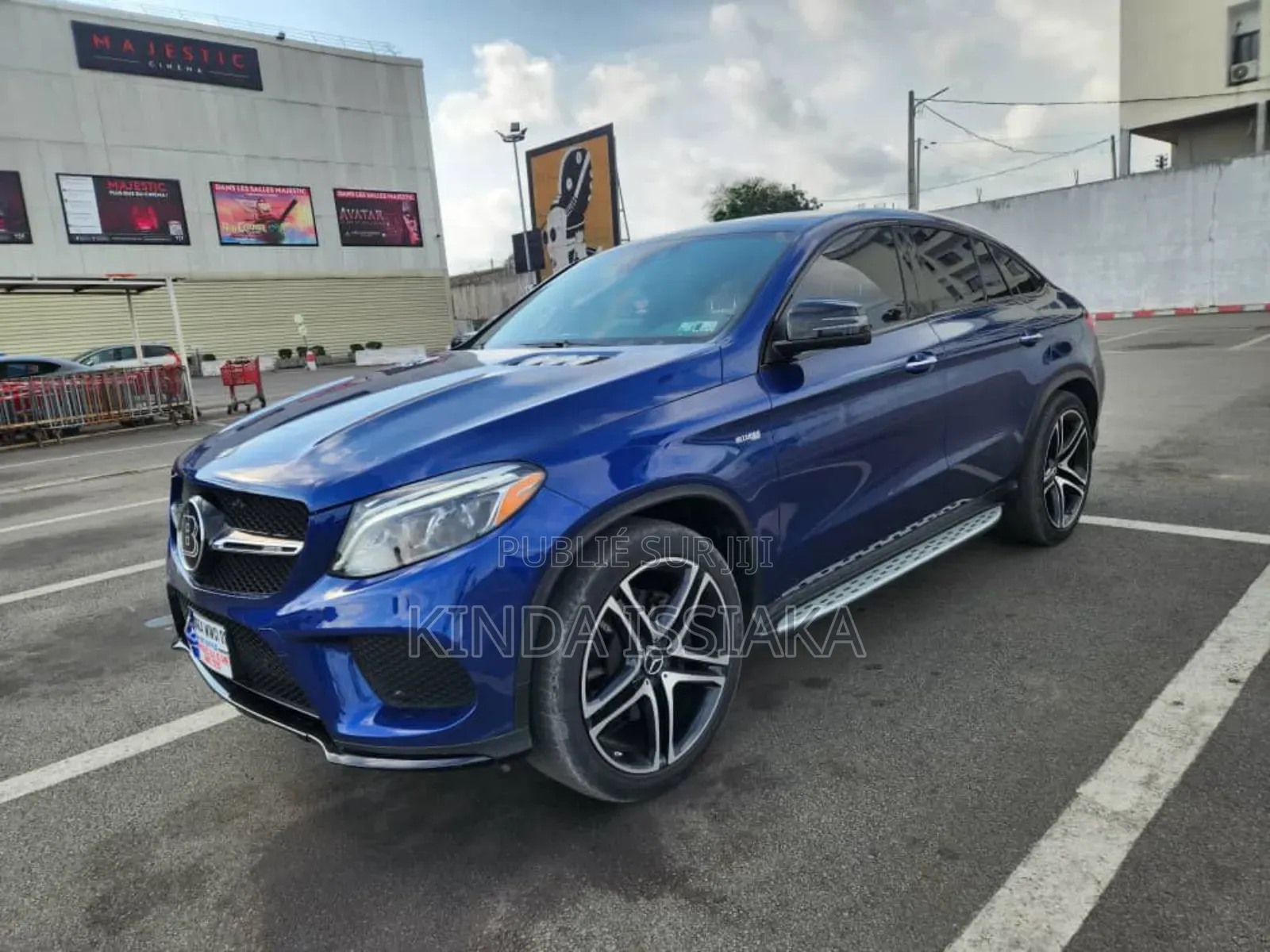 Mercedes-Benz GLE-Class 2019 Blue