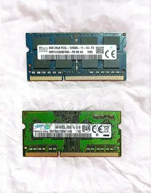 Photo - Barrette Mémoire Ram (Samsung 8gb+ Skhynix4gb)