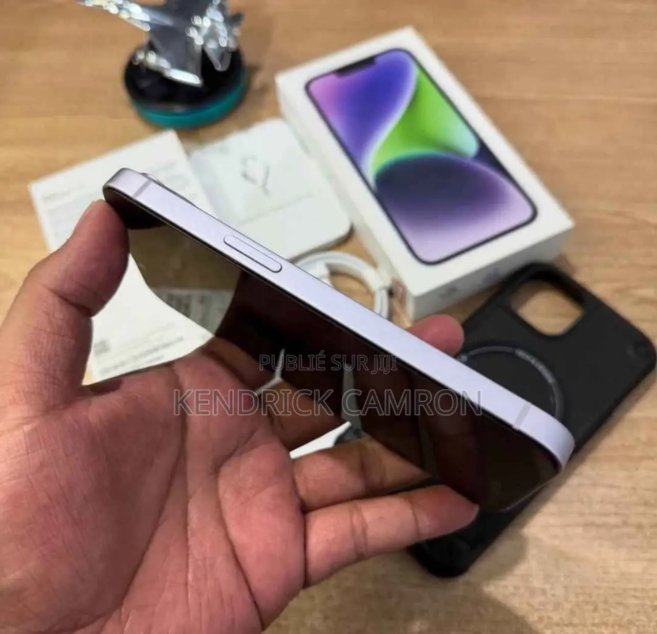 New Apple iPhone 14 Plus 128 GB Violet