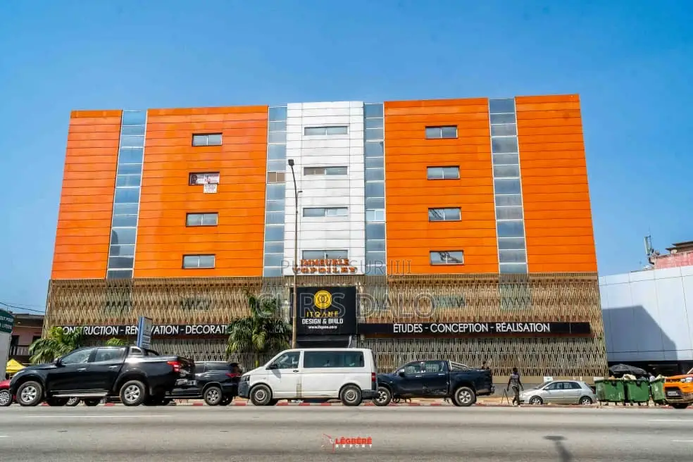 20chbre Appartement dans Vente, Treichville à Vendre