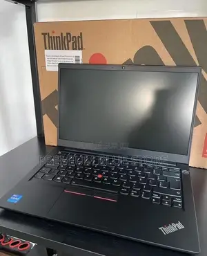 Neuf Lenovo ThinkPad E14 Gen 6 16GB Intel Core I5 SSD 512GB