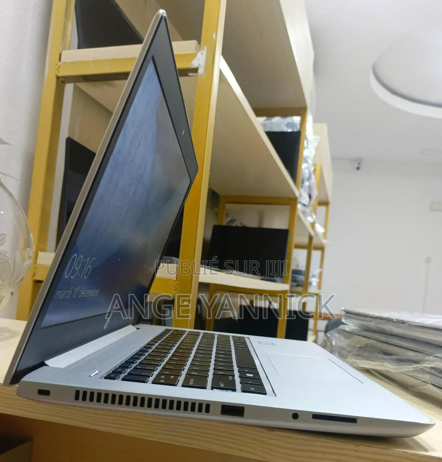 New Ordinateur Portable HP ProBook 440 G5 8GB Intel Core I5 SSD 256GB