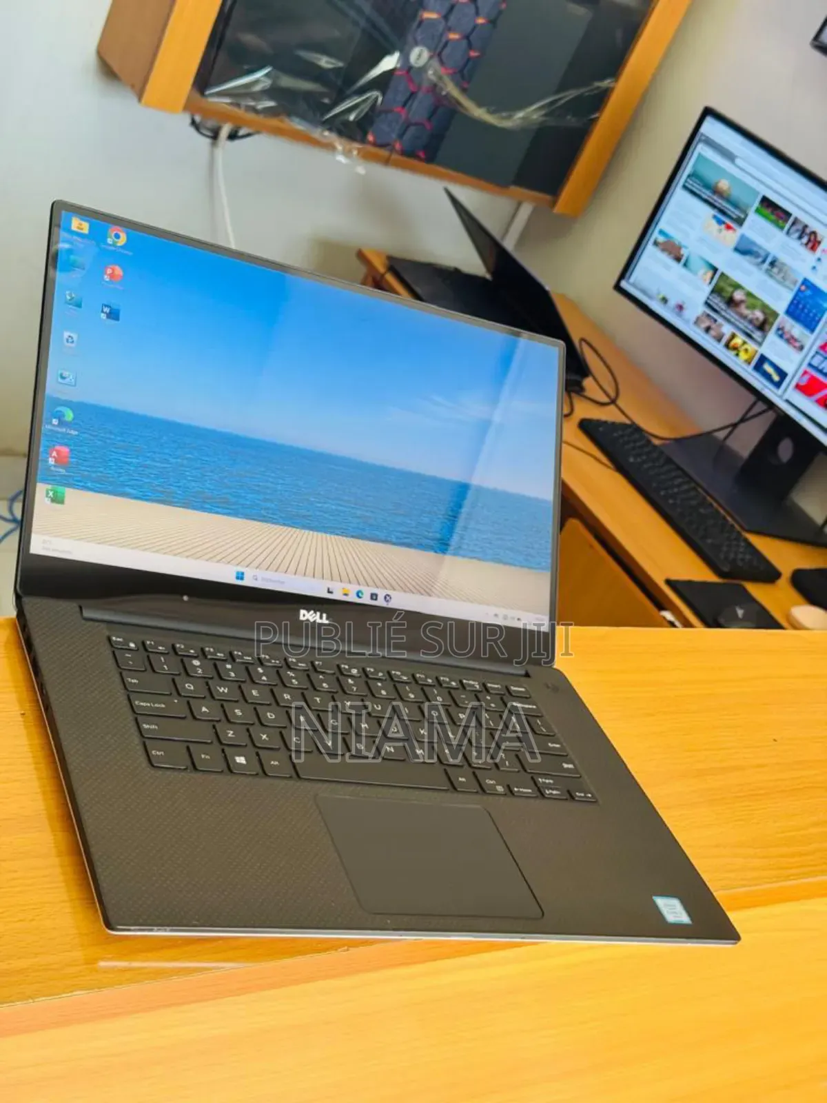 New Ordinateur Portable Dell Latitude 5520 16GB Intel Core I7 SSD 512GB