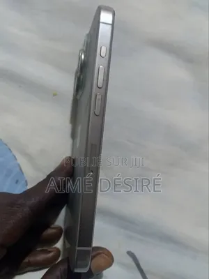 Apple iPhone 15 Pro 256 GB Argenté