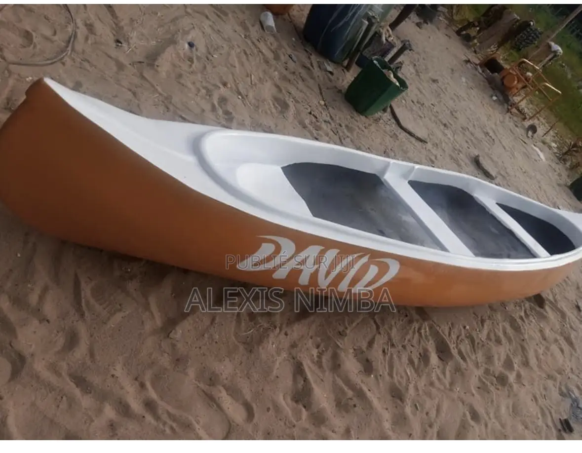 Confectionne Ment De Canoë en Polyester