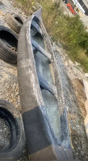 Confectionne Ment De Canoë en Polyester