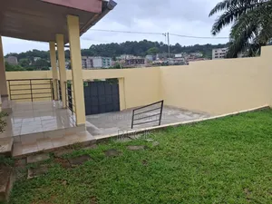3chbre Villa dans Bingerville à Louer