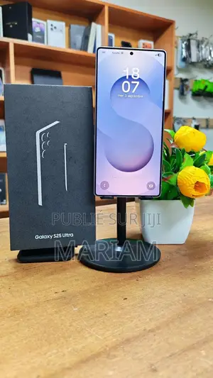 Photo - New Samsung Galaxy S25 Ultra 256 GB