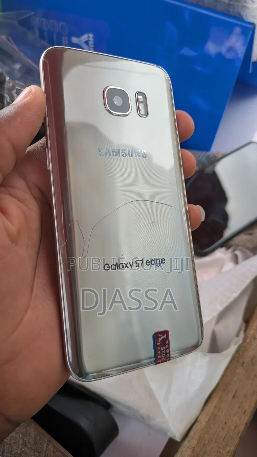 New Samsung Galaxy S7 edge 64 GB Bronze