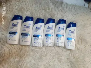 Photo - Shampoing Antipelliculaire Head Saouler Classic Clean