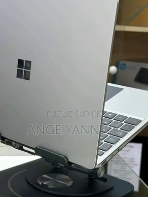 New Microsoft Surface Laptop Go 8GB Intel Core I5 SSD 256GB