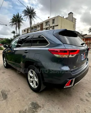 Toyota Highlander Limited 4x4 V6 (3.5L 6cyl 8A) 2018 Gris
