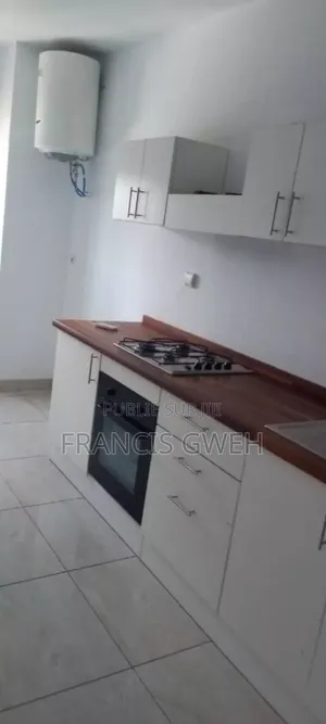 2chbre Appartement dans Francis Gweh, Cocody à Louer