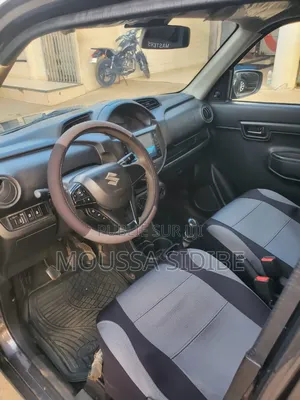 Suzuki S-Presso 2023 Gris